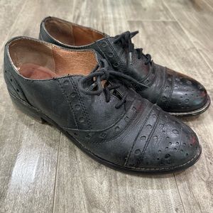 Miz Mooz Leather Oxfords, Size 7, Black